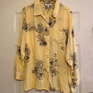 Kim Rogers‎ Curvy Button Down Top